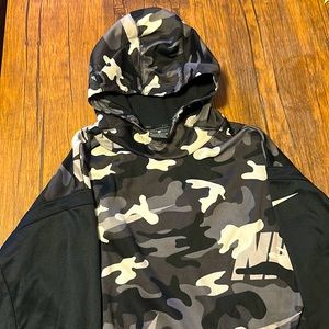 Nike Dry-fit hoodie